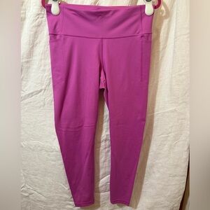 GAP Fit Bright Pink Leggings with Pockets!